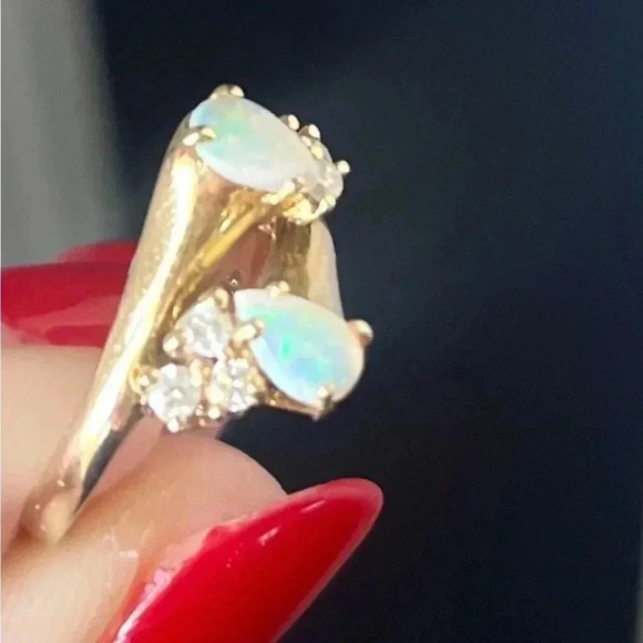 Vintage 14k gold SKAL opal ring with diamonds - Picture 3 of 5